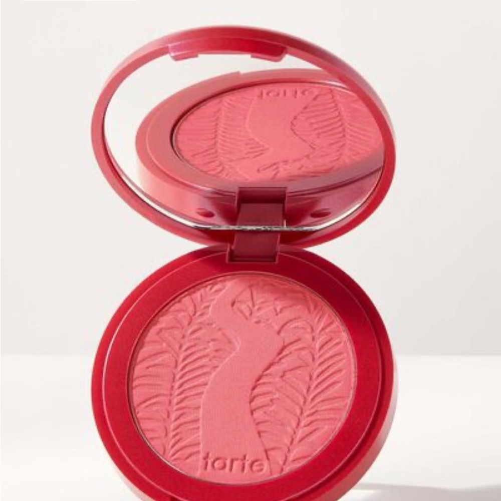 BRAND NEW IN BOX tarte blush- natural beauty